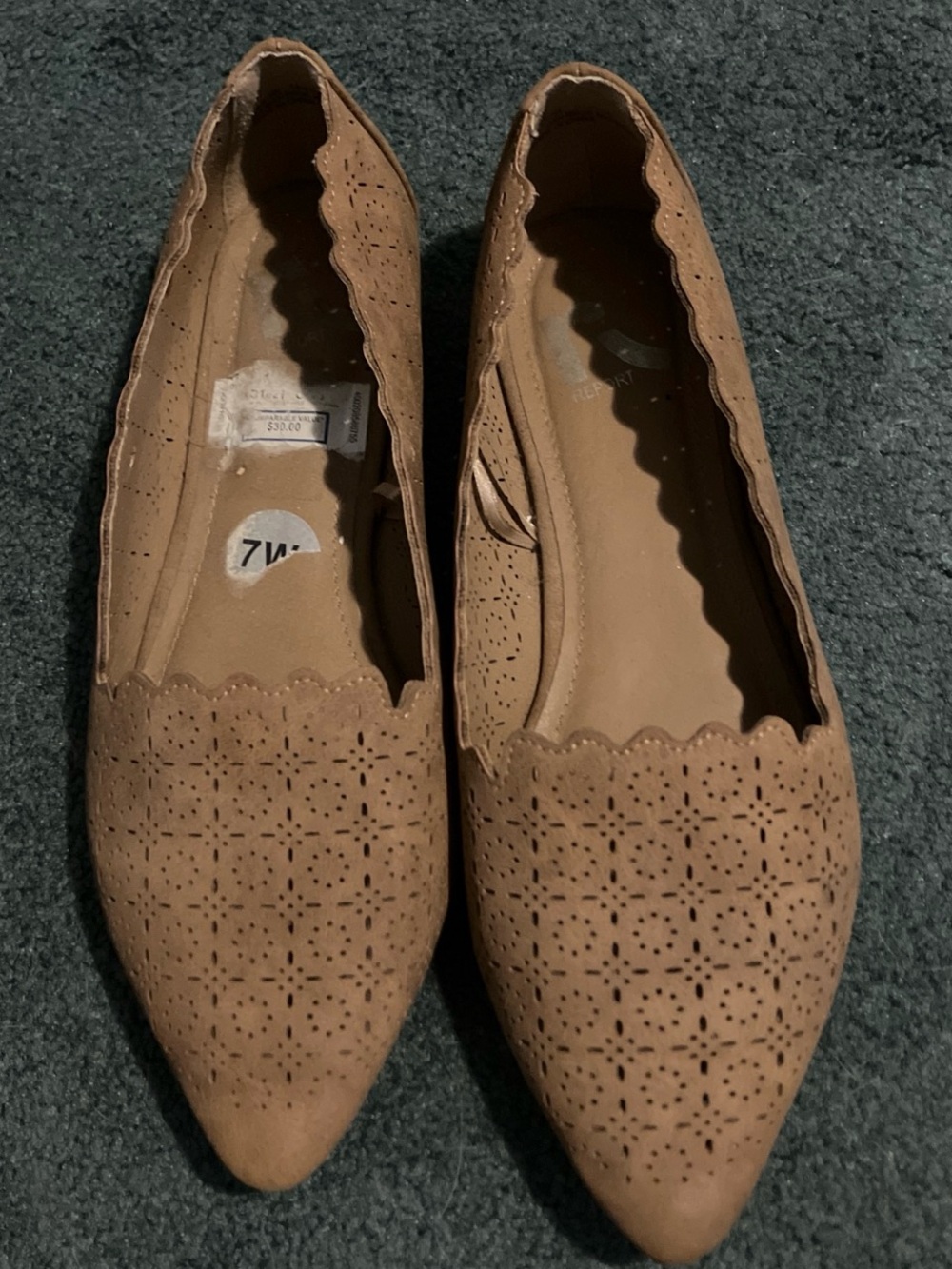 Women’s Pointed Toe Scallop Edge Flats in Brown